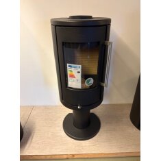 Kaminofen Morsoe 7349 auf hohem Säulenpodest - 4,3...