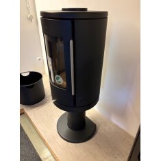 Kaminofen Morsoe 7349 auf hohem Säulenpodest - 4,3 kW - ohne DIBt- Prüfung - AUSSTELLUNGSSTÜCK