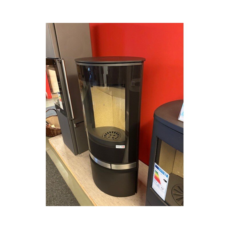 Kaminofen Jydepejsen Elegance Classic - 7 kW - Schwarz, Griffe Edelstahl - AUSSTELLUNGSSTÜCK