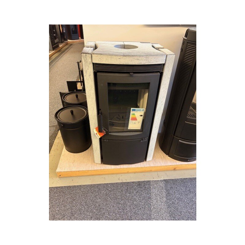 Kaminofen La Nordica Ester BII - Naturstein - 7,5 kW - AUSSTELLUNGSSTÜCK