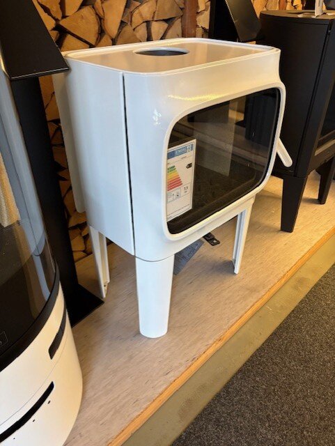 Kaminofen Gussofen Jotul F 305 LL (mit langen Beinen) - 7 KW - weiße Emaille (WHE) - AUSSTELLUNGSSTÜCK