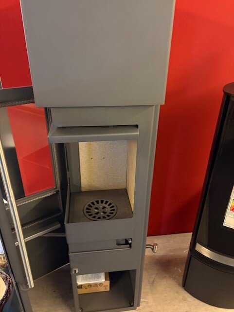 Kaminofen Jydepejsen Panorama 1500 - 7,4 kW - Grau - AUSSTELLUNGSSTÜCK