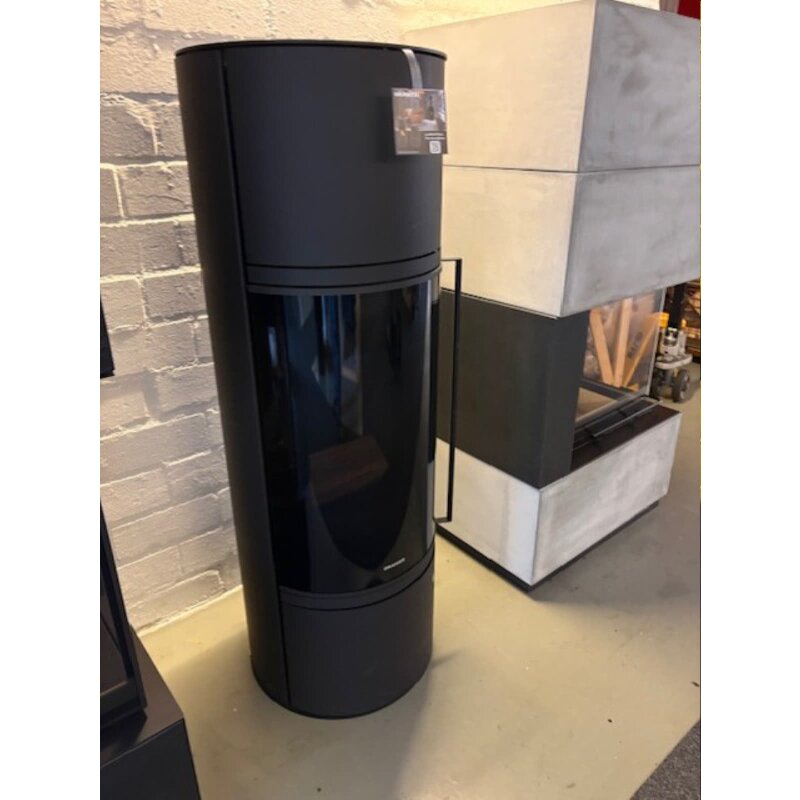 Kaminofen Oranier Arena W+ 2.0 pureBLACK - 7 kW - AUSSTELLUNGSSTÜCK