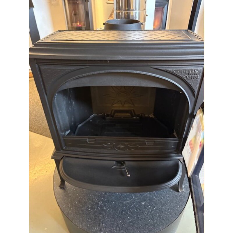 Kaminofen Gussofen Jotul F 400 ECO SD - 7 kW - schwarz lackiert (BP) - AUSSTELLUNGSSTÜCK