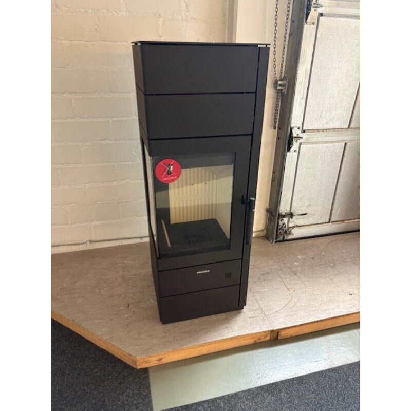 Kaminofen Oranier Mondego (W+) - 7 kW - AUSSTELLUNGSSTÜCK