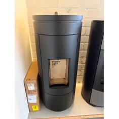 Pelletofen MCZ Wall Air 8 M1- Sockel schwarz - Maestro -...