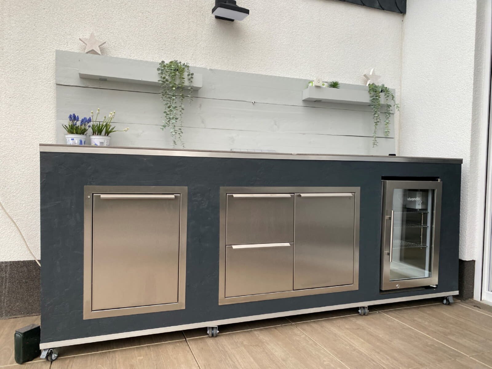 Vivandio Outdoorküche Einbau Doppeltür