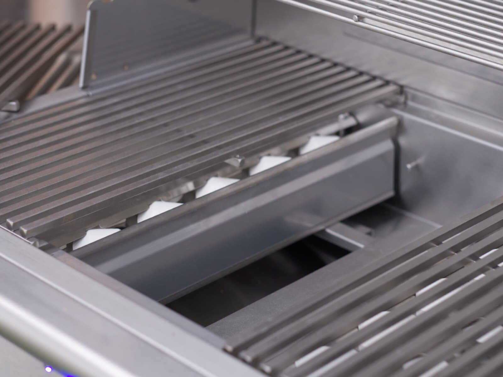 Gasgrill Vivandio fyre x Gen2 mit Grillwagen , mattschwarz