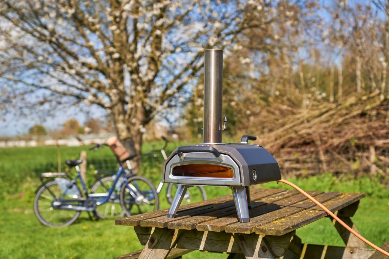 Multibrennstoff Pizzaofen Ooni Karu 2