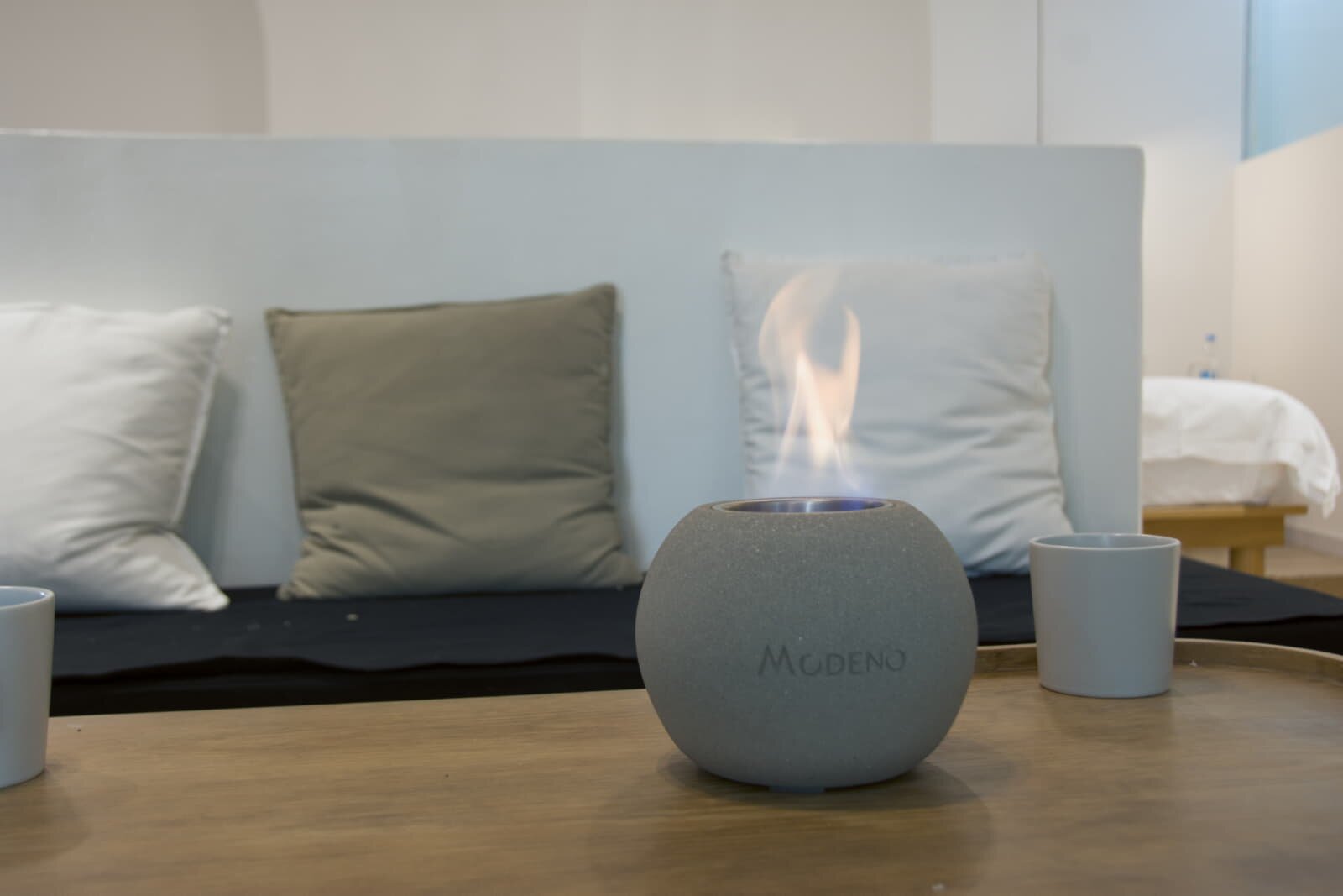 Bio-Ethanol Tischfeuerstelle Modeno Paffu, hellgrau