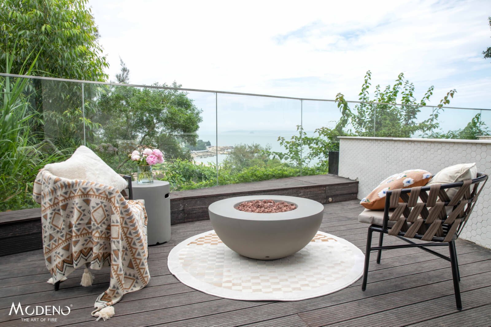 Gas- Feuerstelle Modeno Roca aus Faserbeton, grau