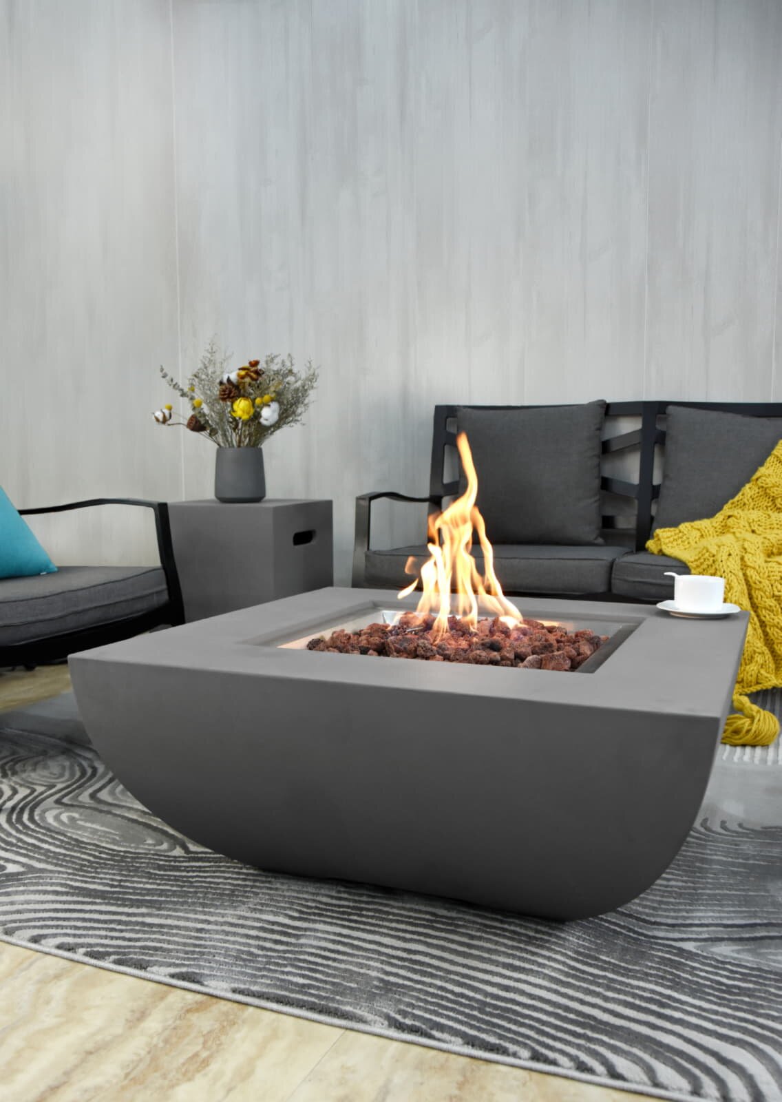 Gas- Feuerstelle Modeno Westport aus Faserbeton, grau