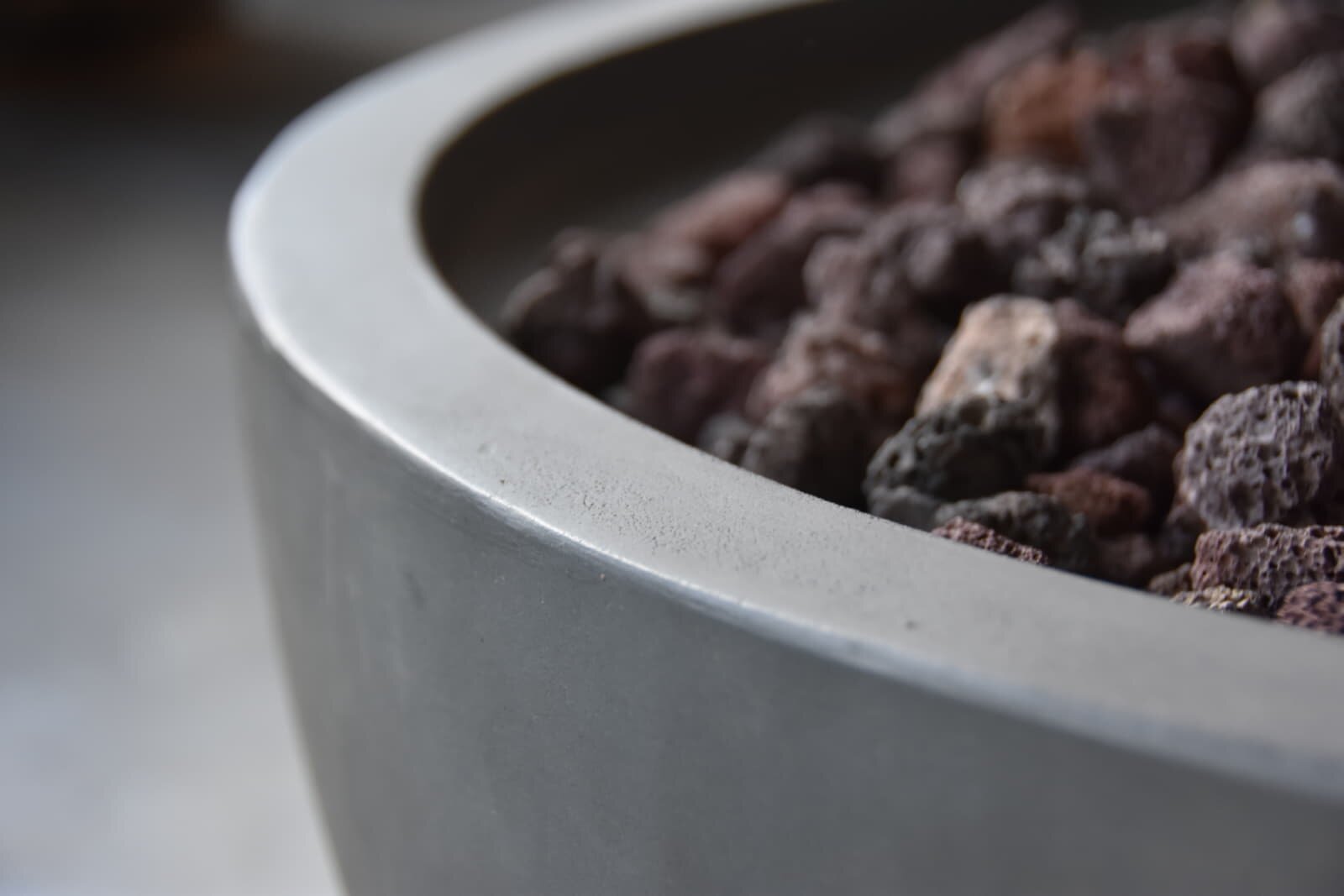 Gas- Feuerstelle Modeno Nantucket aus Faserbeton, hellgrau