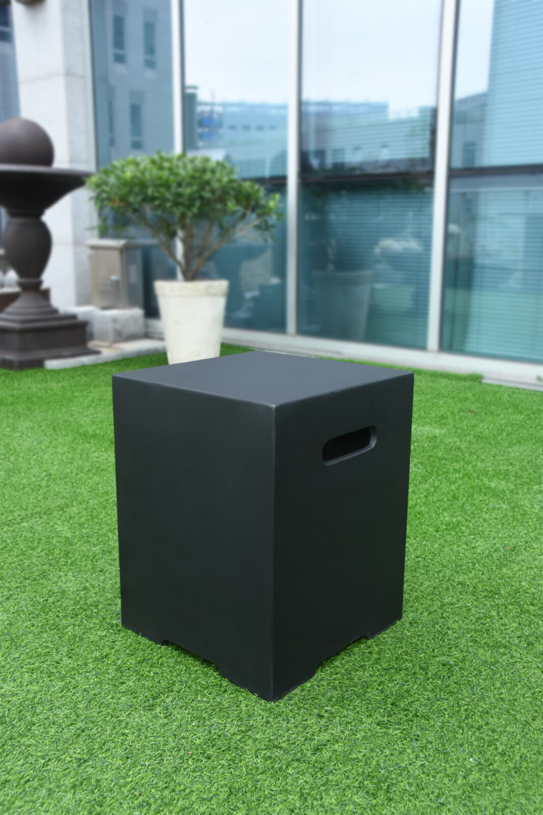 Modeno eckige Gasflaschenabdeckung, Schwarz