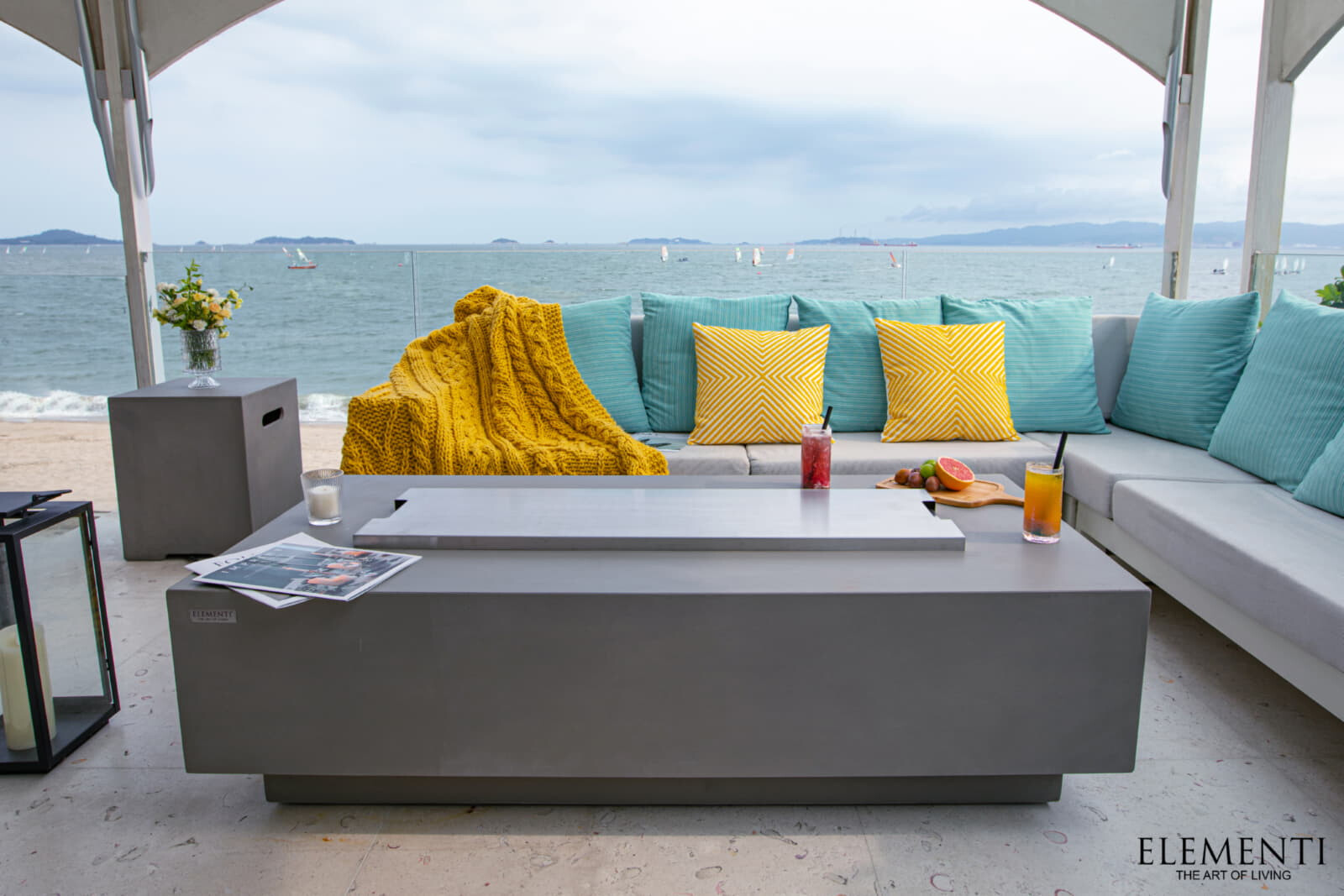 Loungetisch mit Gas Feuerstelle Elementi Granville, Hellgrau