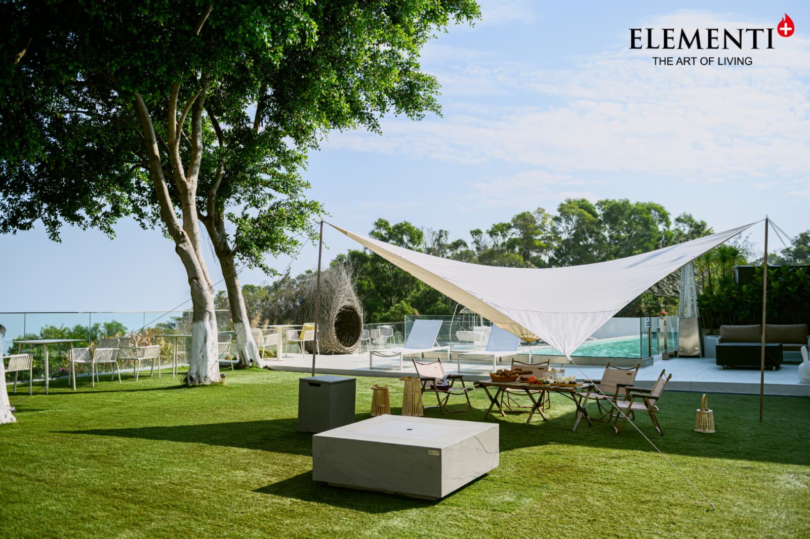 Loungetisch mit Gas Feuerstelle Elementi+ Capertee, Spacegrau