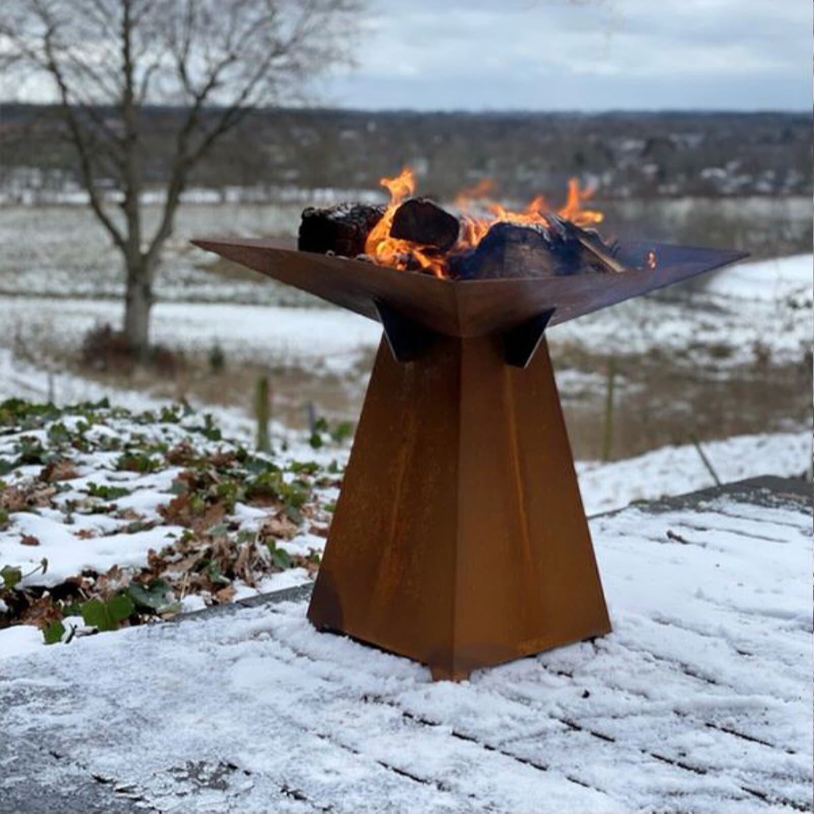 Feuerschale Vulx by Hwam Fuego aus Cortenstahl