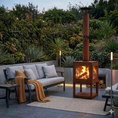 Außenkamin Vulx by Hwam Cubis aus Cortenstahl