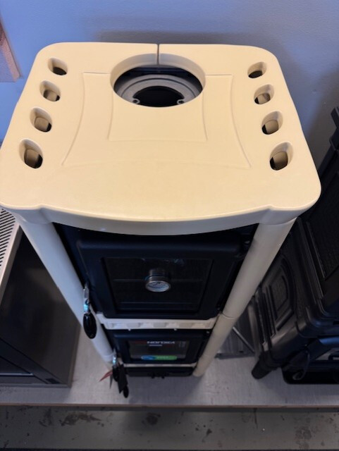 Kaminofen La Nordica Gaia Forno Pergamentbeige - 6 KW - B-Ware