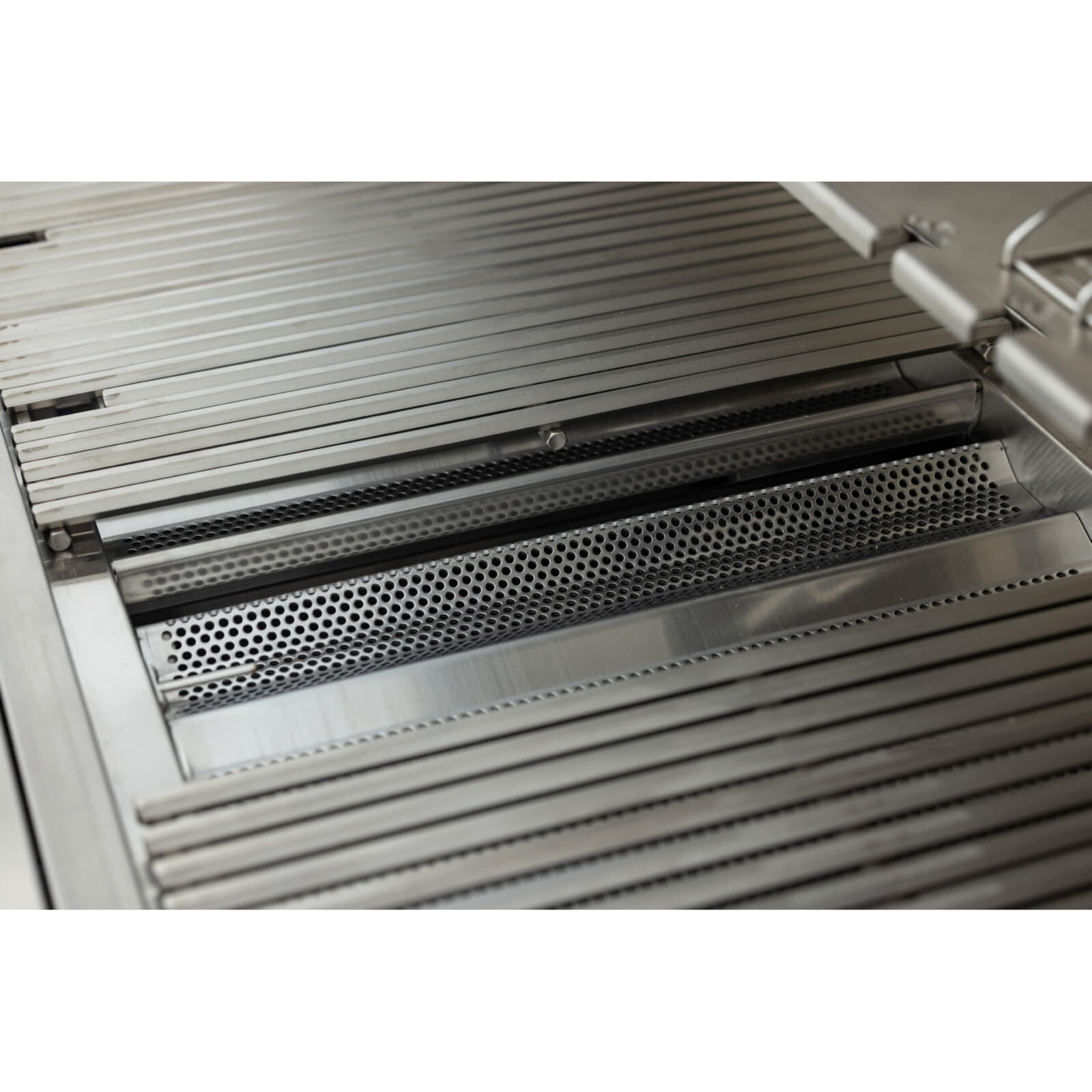 Everdure Einbau- Gasgrill Blaze 32" 4B Premium LTE+, Silber