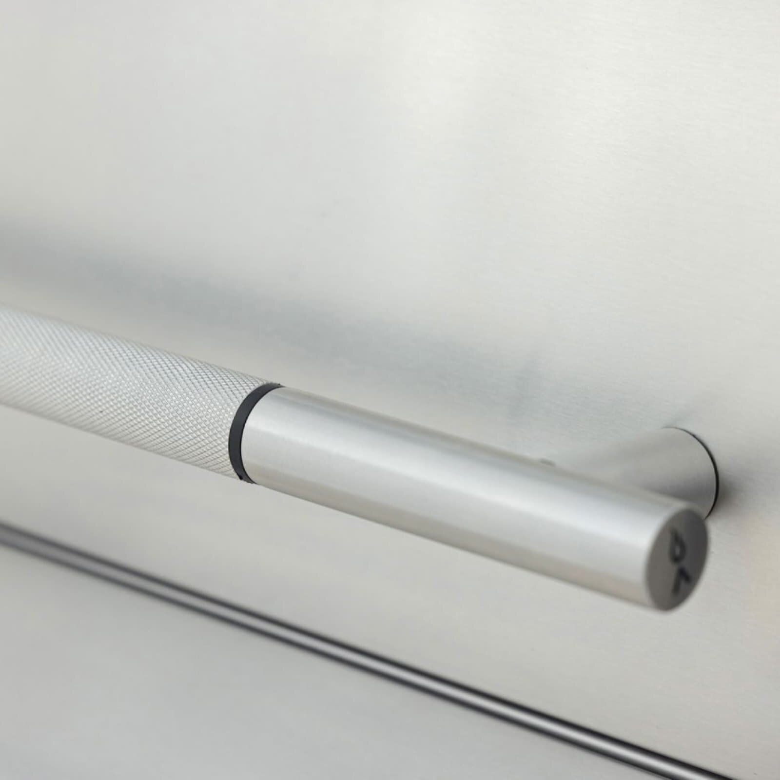 Everdure Einbau- Gasgrill Blaze 32" 4B Premium LTE Pro, Silber