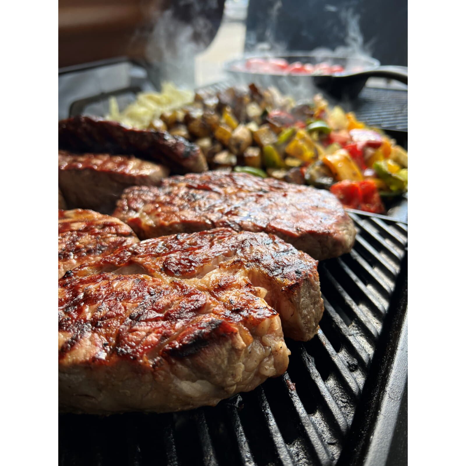 Everdure Einbau- Gasgrill Furnace inkl. Haube, Schwarz