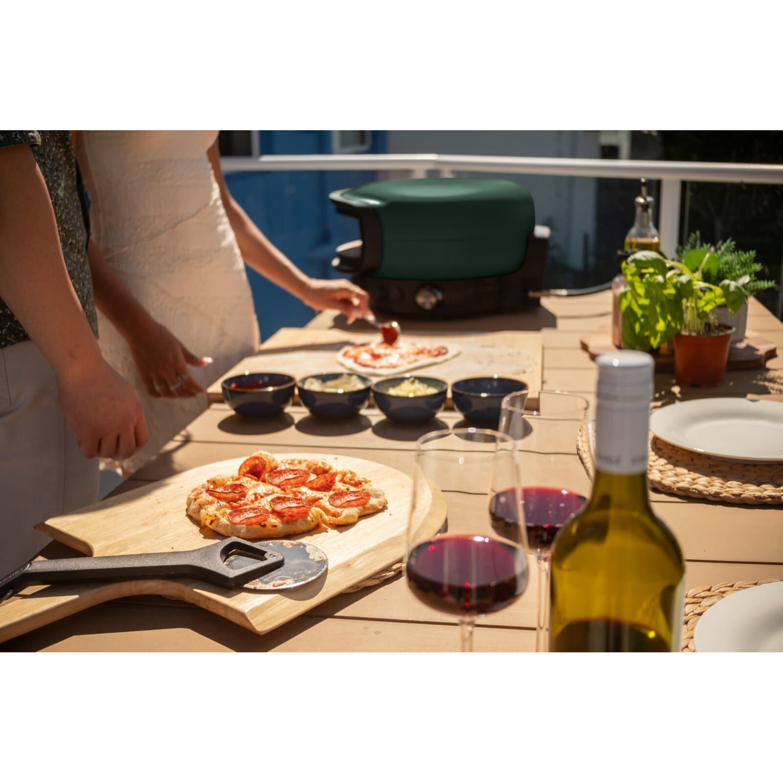Everdure Gas Pizzaofen KILN P Digitaldisplay und Infarotbrenner, rotierend