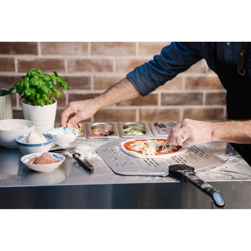 Everdure Pizzastation mit Edelstahl- Arbeitsplatte, Schwarz