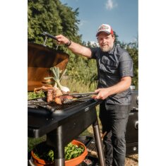 Gasgrill Everdure Furnace mit 3 Brennern