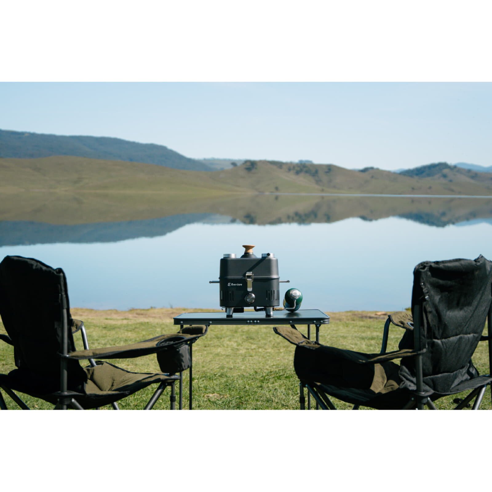 tragbarer Gasgrill Everdure ehd Cube ProFlame 360 mit Garhaube + Gusplatte, all Black