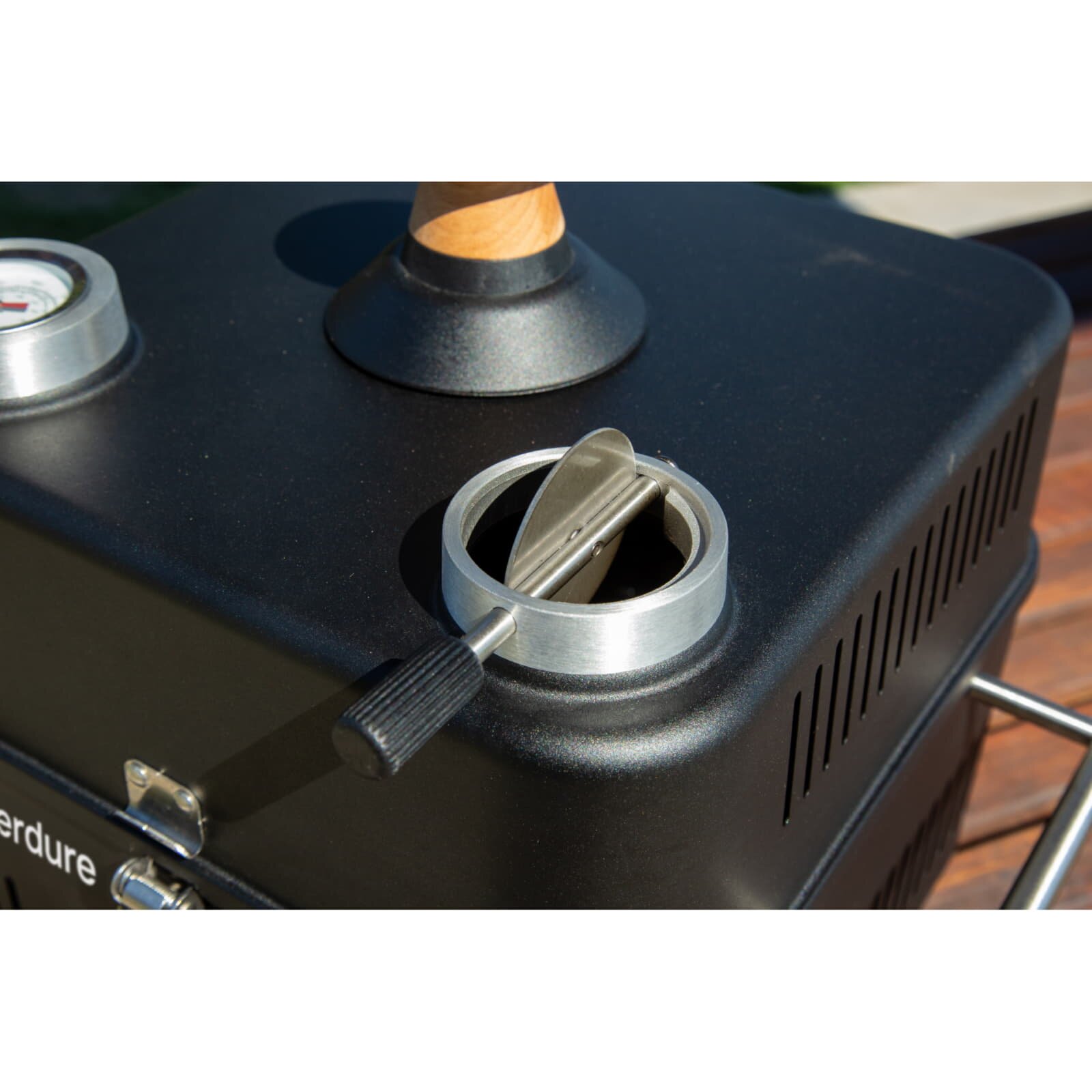 tragbarer Gasgrill Everdure ehd Cube ProFlame 360 mit Garhaube + Gusplatte, all Black