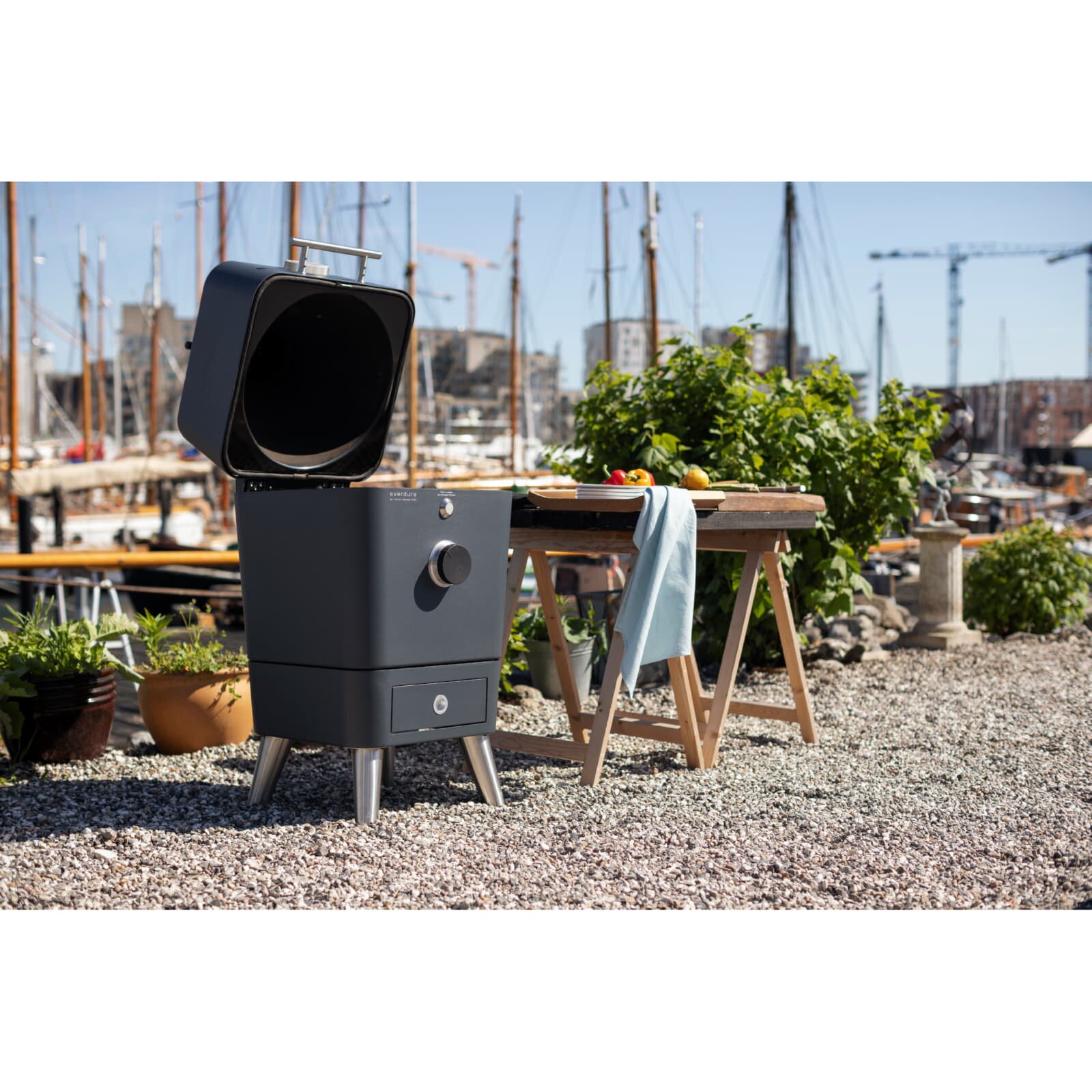 Kamadogrill Everdure ehd K1 Kamado mit Aluminiumgehäuse