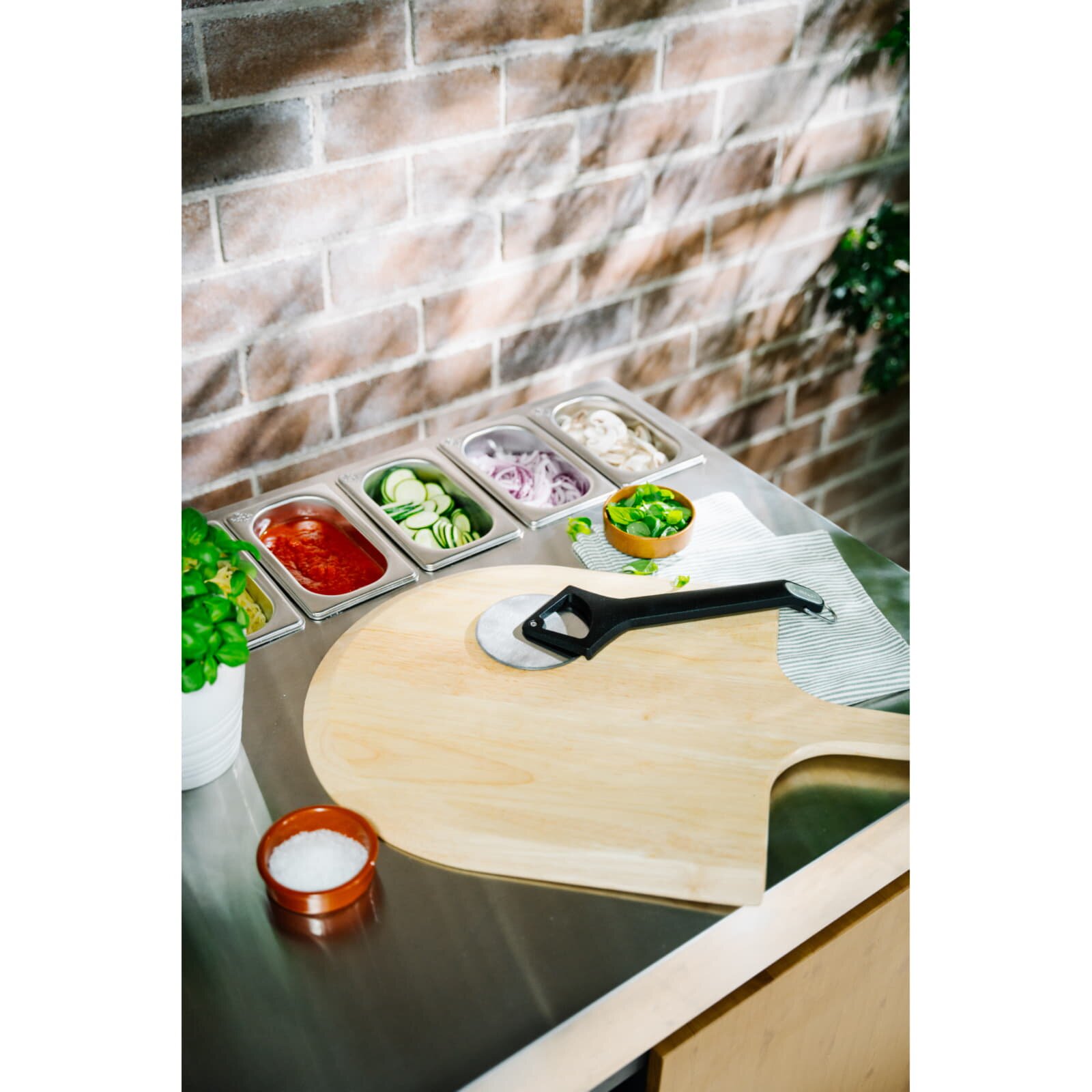 Everdure KILN Pizza- Schneiderad aus Stahl