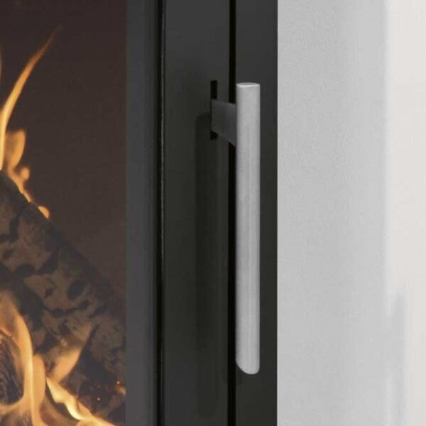 Kaminofen Justus Diego W+ - 6 kW - Stahl Schwarz mit Speicherstein