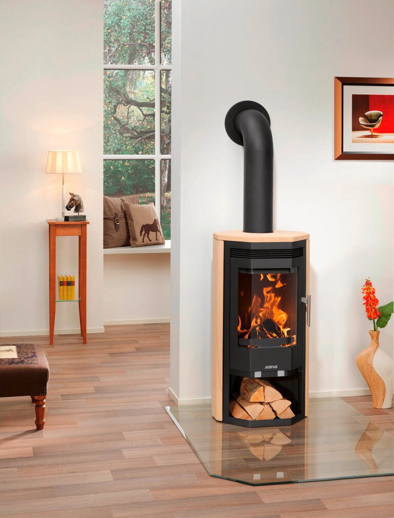 Kaminofen Justus Usedom 5 - 5,5 kW - Stahl Schwarz - Verkleidung Sandstein