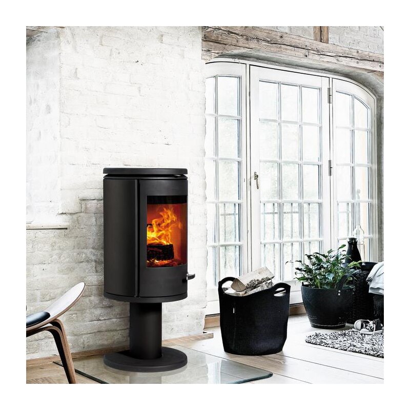 Kaminofen Gussofen Morsoe 7848 auf Säulenpodest - 7,3 kW