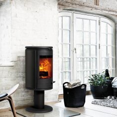 Kaminofen Gussofen Morsoe 7848 auf Säulenpodest -...